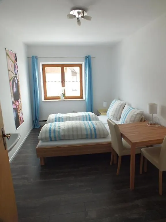 Dreimaederlhaus Rieden Hostel Fussen 0*,